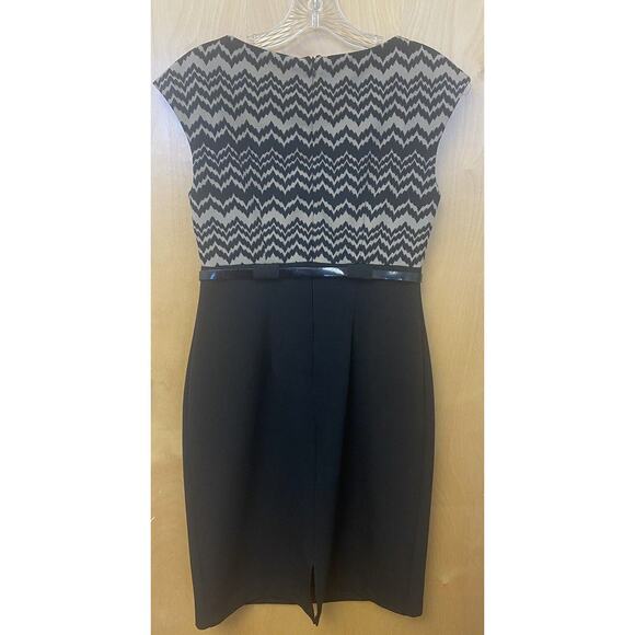 Connected Apparel Women's Black Beige Sleeveless Pencil Dress Zipper Belt Size 6 - Picture 2 of 6